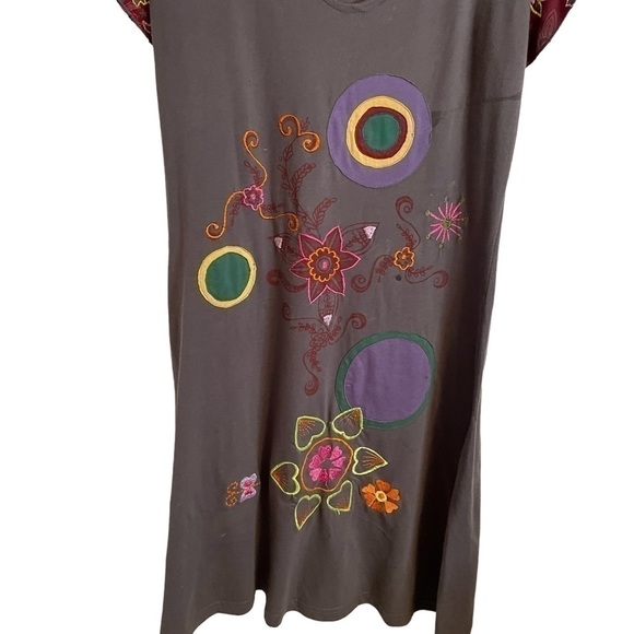 Ark Imports Fair Trade Boho Dress - Size XS Bright embroidery-butterfly sleeves - Picture 4 of 7